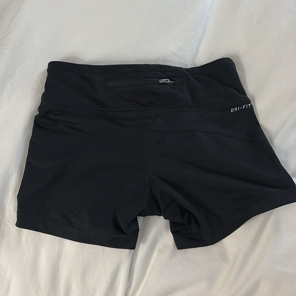 Nike Shorts - Picture 3 of 3